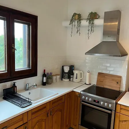 Hacienda Zk ネア・ポティダイア