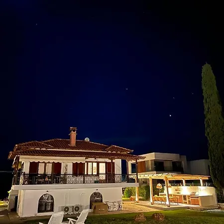 Hacienda Zk * Nea Poteidaia